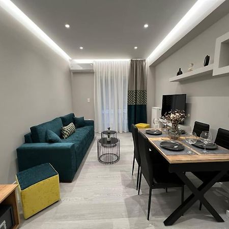 Luxury Apartment Near Acropolis Athens Exterior photo