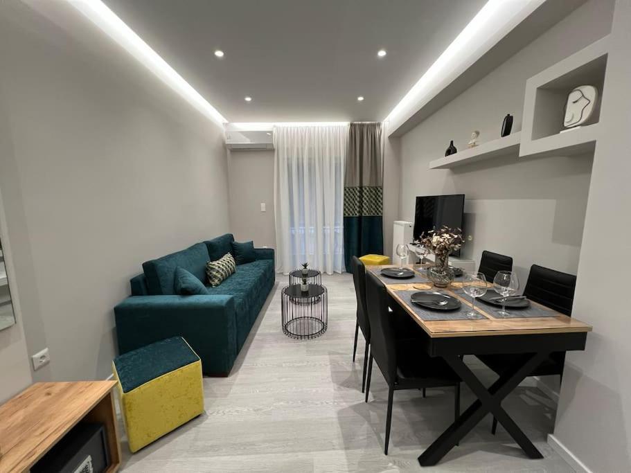 Luxury Apartment Near Acropolis Athens Exterior photo